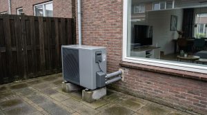 Warmtepomp plaatsen zonder vergunning: wanneer kan dit vergunningvrij?